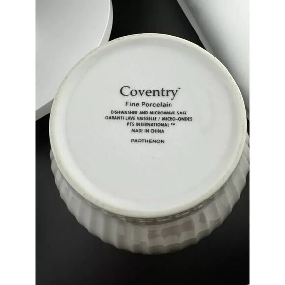Coventry Bowl Parthenon Pattern White in Excellent Condition - Picture 5 of 6